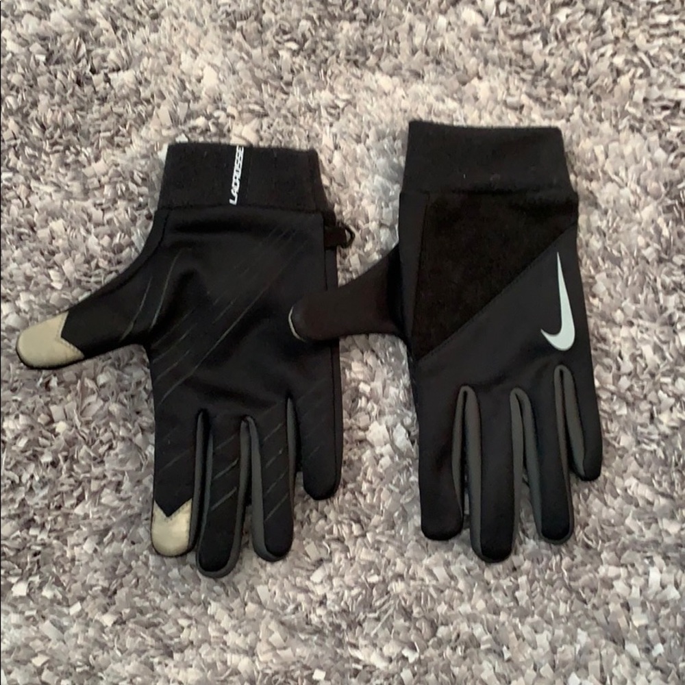 Nike tech gloves